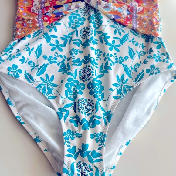 Johnny Was Swimsuit - Size XL - NWOT - Picture 3 of 8